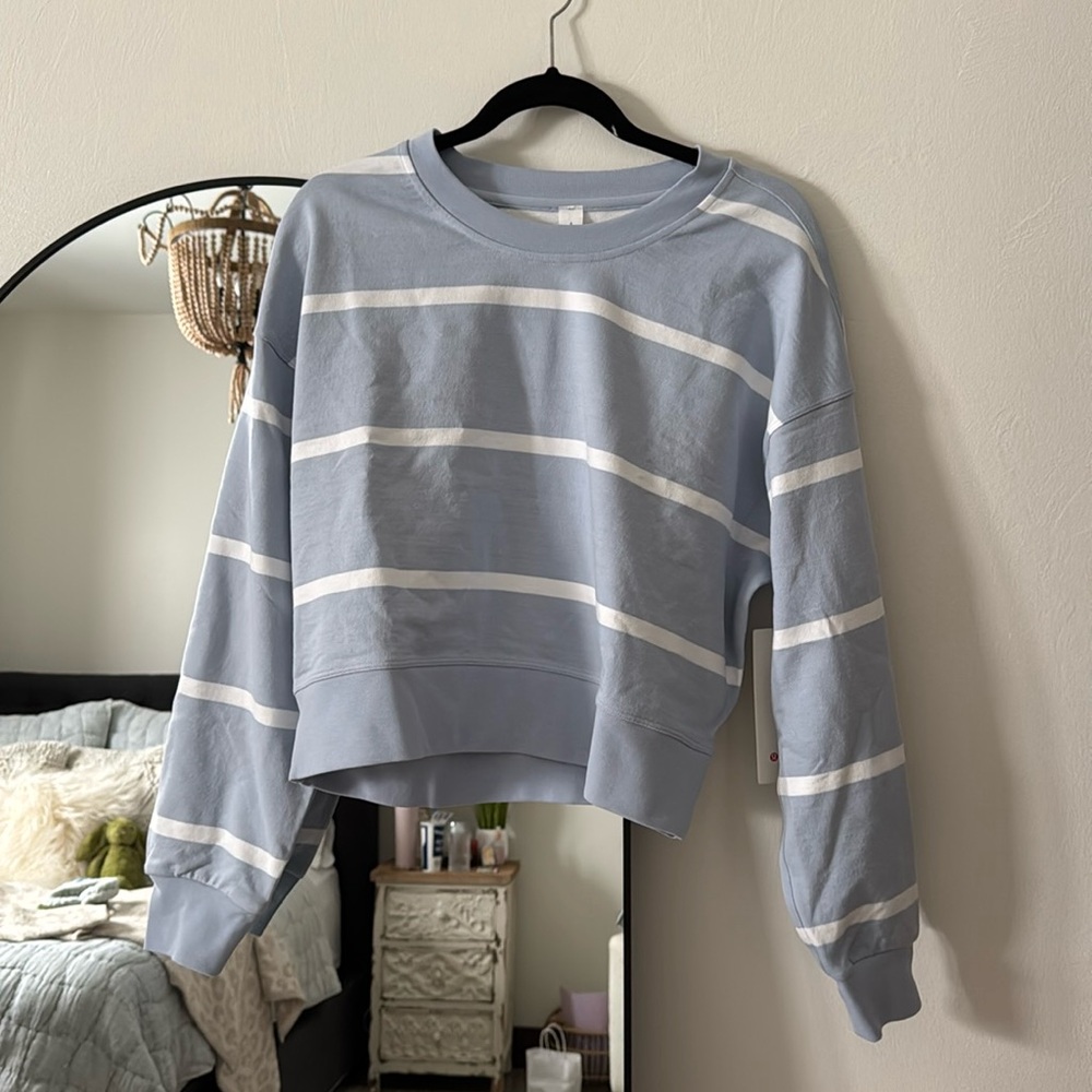 Lululemon Perfectly Oversized Cropped Crew